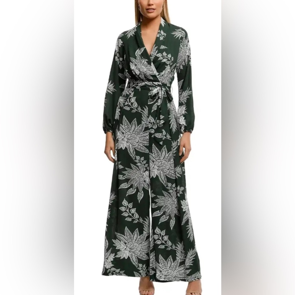 NWT Sheike Australia Green White Fauna Floral Pattern flared Jumpsuit Sz 8